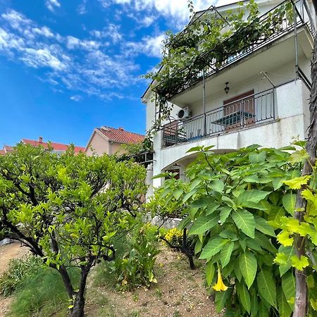 Garden House 부드바 외부 사진