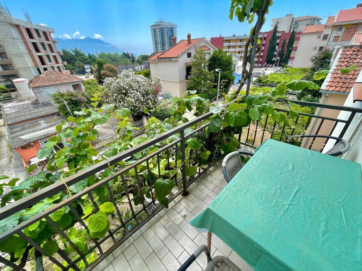 Garden House 부드바 외부 사진